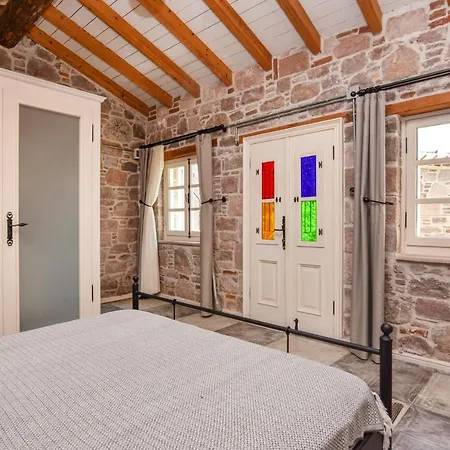 Gasthof Lunaria Ayvalı