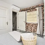 Lunaria Guest house