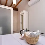 Guest house Lunaria