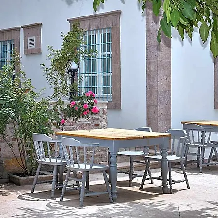 بيت ضيافة Lunaria 3*