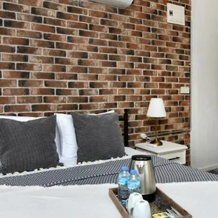 Penzion Lunaria 3*