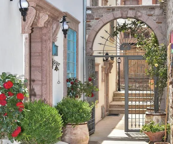 Lunaria Guest house Ayvalik